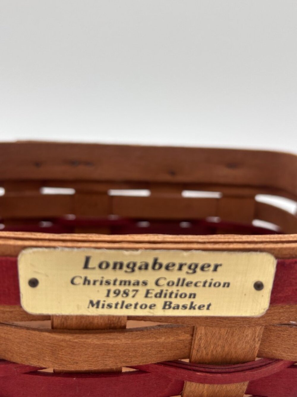 Longaberger Vintage Christmas Collection Mistletoe Handled Basket Signed 1987 - Picture 2 of 8